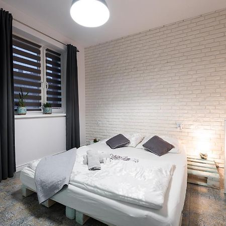 Apartament Poludniowy Ruda Slaska Esterno foto