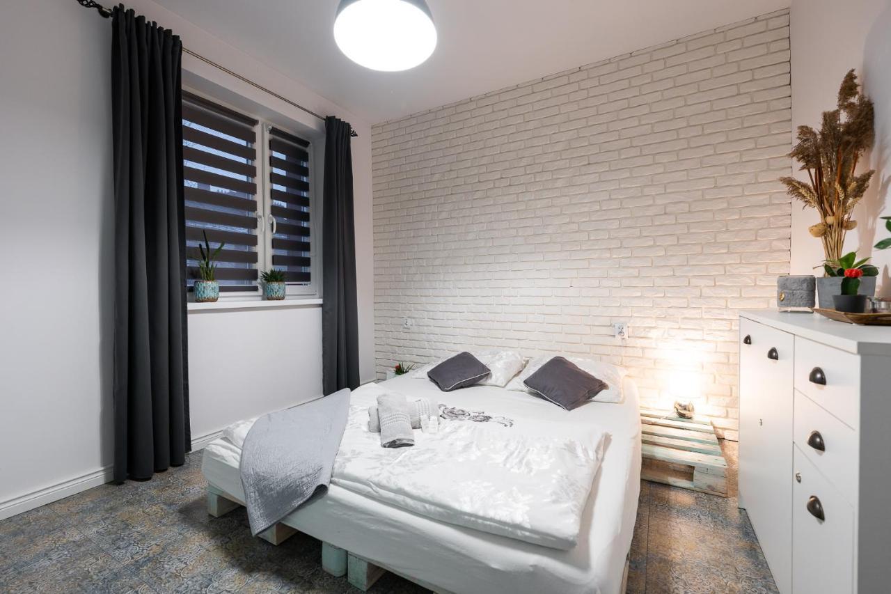 Apartament Poludniowy Ruda Slaska Esterno foto