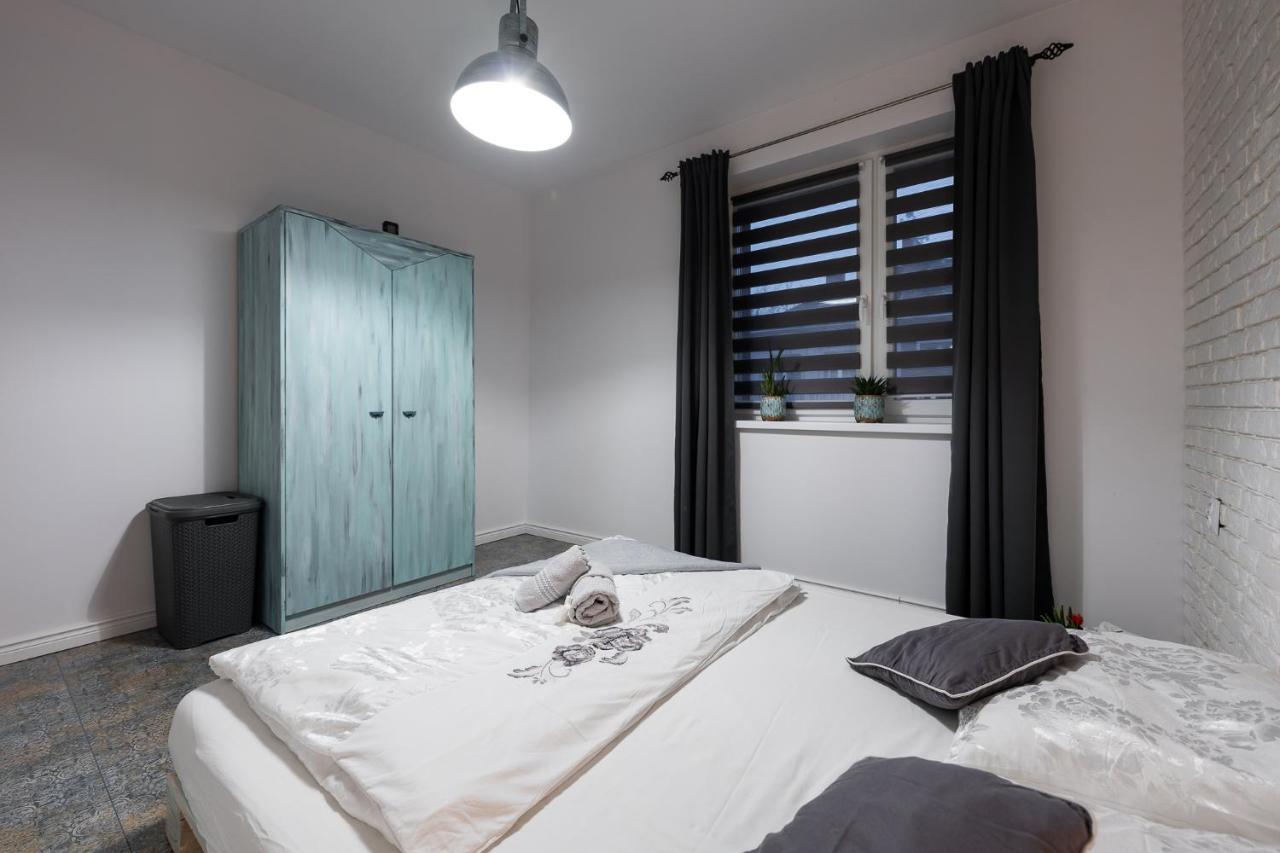 Apartament Poludniowy Ruda Slaska Esterno foto
