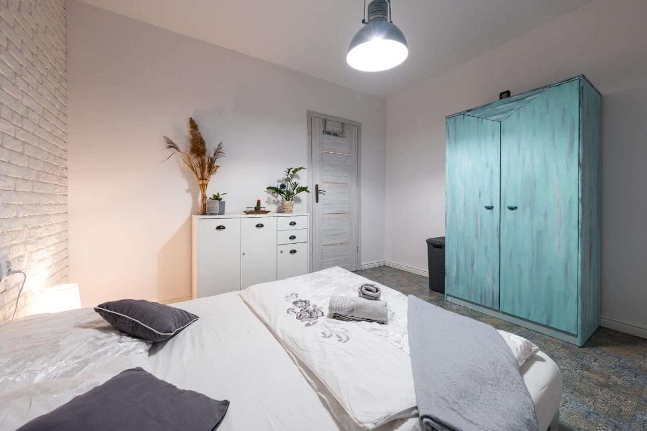 Apartament Poludniowy Ruda Slaska Esterno foto
