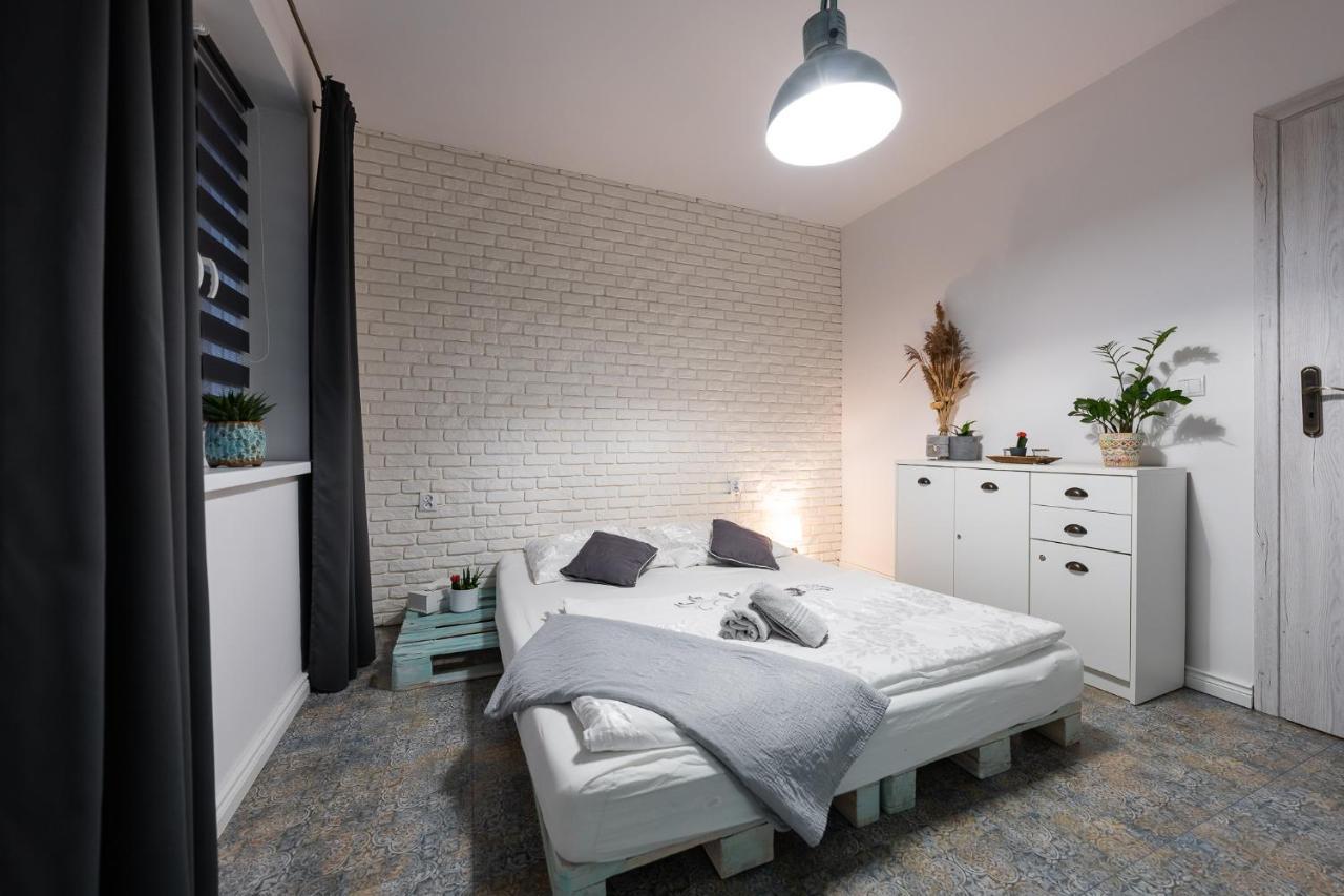 Apartament Poludniowy Ruda Slaska Esterno foto